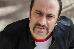 عارف لرستانی