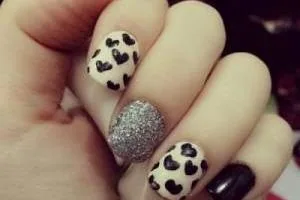 مانیکور ناخن