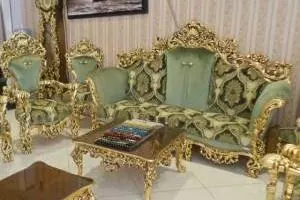 مبل سلطنتی 