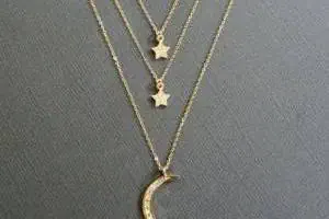 گردنبند ماه و ستاره