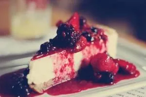 چیزکیک شاه توت
