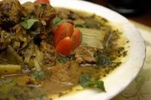خورش آلو اسفناج