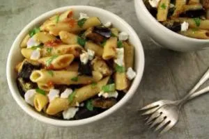 پاستا با بادمجان