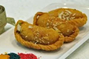 پیراشکی مرغ