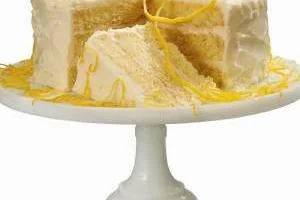 کیک روغن زیتون با لیمو
