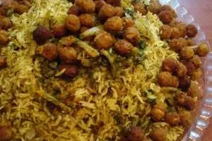گشنیز پلو با کوفته قلقلی