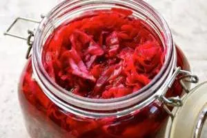 ترشی قرمز