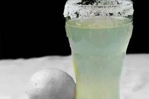 لیموناد زنجبیلی