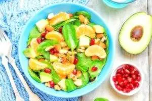 سالاد اسفناج با نارنگی