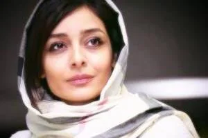 ساره بيات