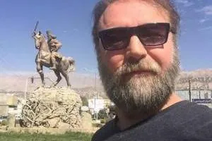 کیهان ملکی