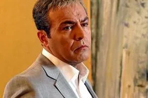 فریبرز عرب نیا