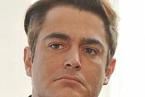 محمدرضا گلزار