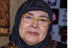 آفرین عبیسی