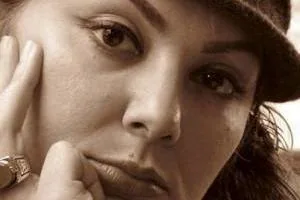 تأثر لاله اسکندری