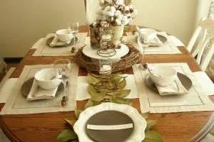 تزیین میز غذا خوری
