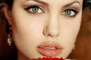 آنجلینا جولی