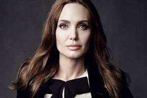 آنجلینا جولی