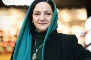 گلاب آدینه