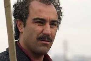محسن تنابنده