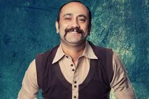 عارف لرستانی