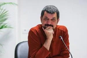 محمود شهریاری