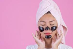 ماسک سیاه صورت