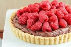 تارت شكلات و ميوه
