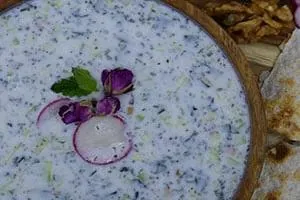 آب دوغ خیار