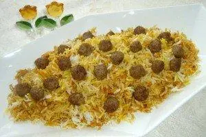 کشمش پلو ماهی لاری