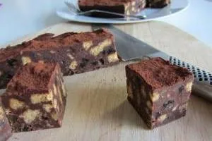 شکلات گردویی