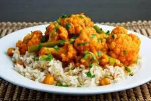 کاری گل کلم با کدو