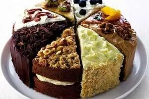 کیک آجیلی
