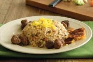 قاطی پلوی کنگر با هویج و عدس