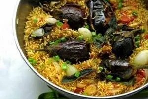 بادمجان پلو