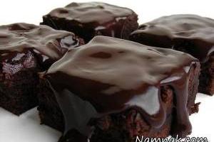 براونی با سس شکلات