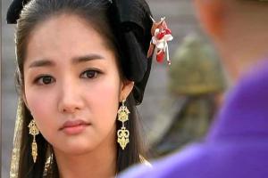 هودونگ و لاهی