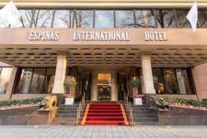 هتل اسپیناس بلوار کشاورز تهران