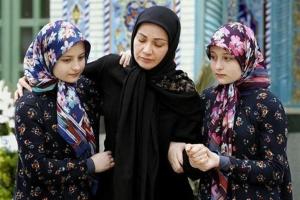 نسرین نصرتی