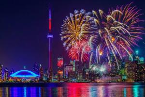 چرا جشن سال نو میلادی در کانادا خاص است؟