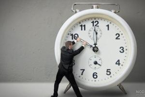 عکس ساعت و گذر زمان   عکس نودی