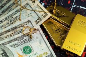 طلا و سکه و دلار