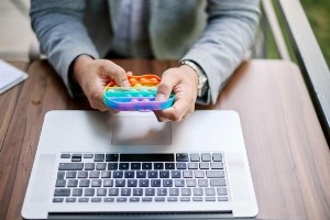 فیجت ضد استرس چیست