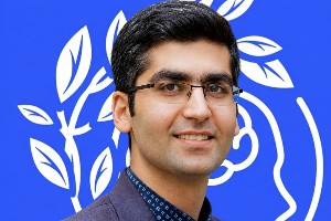 مجتبی شکوری