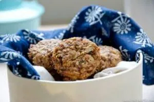 کوکی خرما و گردو