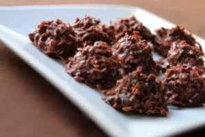 شیرینی نارگیلی شکلاتی