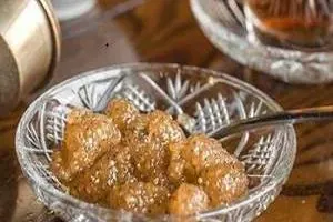 مربای توت سفید