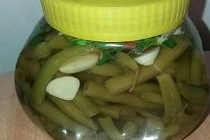 ترشی لوبیا سبز