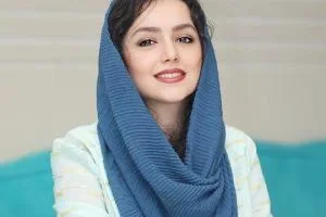 نازنین بیاتی