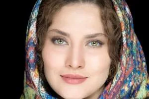 ساناز سعیدی